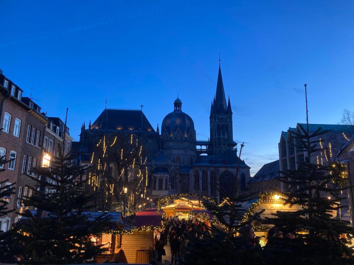 Gut Kalkhaeuschen, Ein Ort Mit Geschichte Lägenhet Aachen Exteriör bild